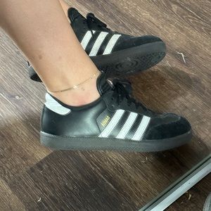 Adidas sambas